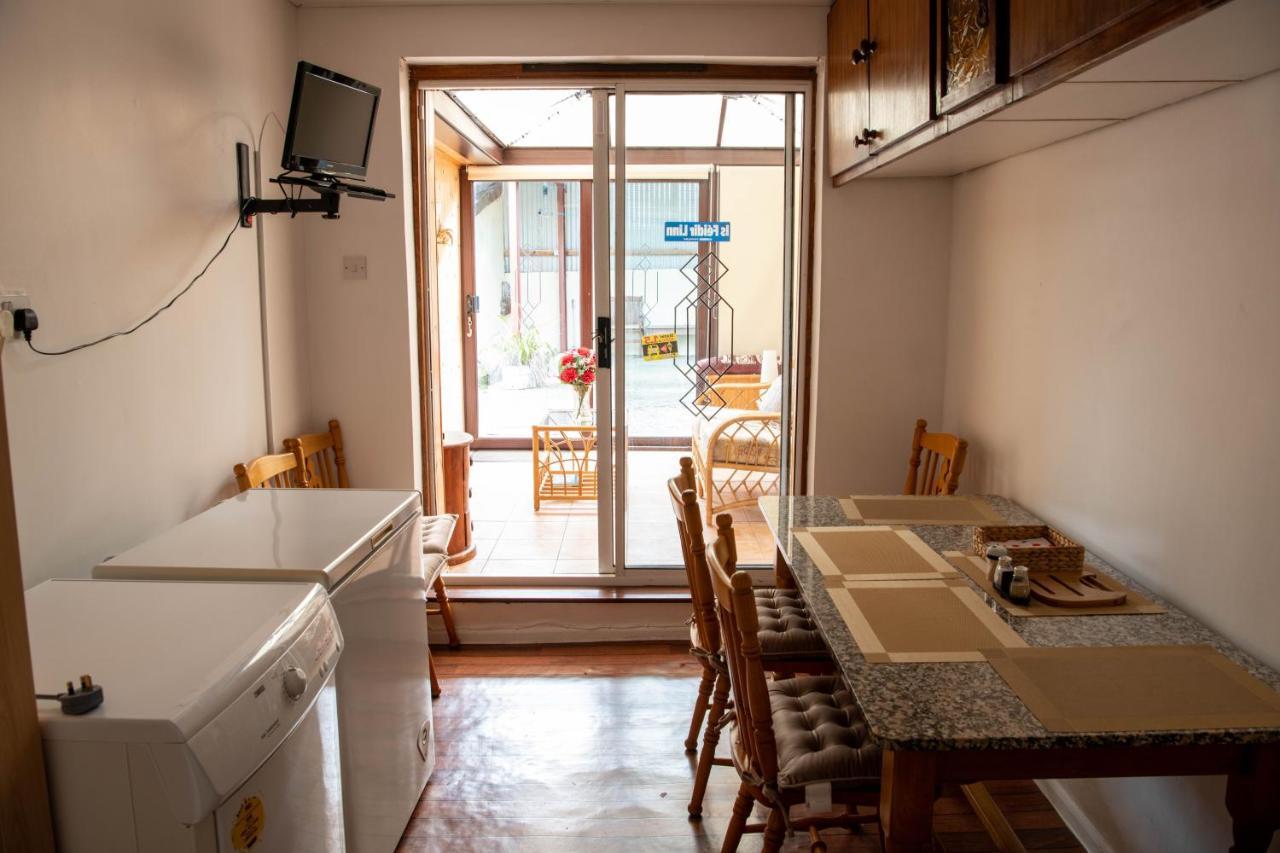 Sheila'S Cottage バリーハイグ エクステリア 写真